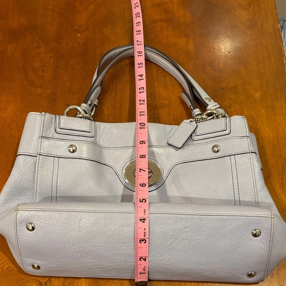 Coach Lilac Leather Penelope Tote‎